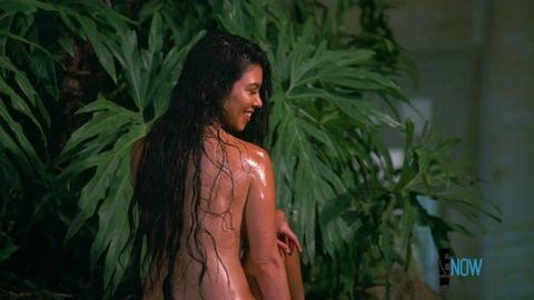 Sexiest Kourtney Kardashian Scene in Keeping Up with the Kardashians. Sexy, bikini, butt. 258991