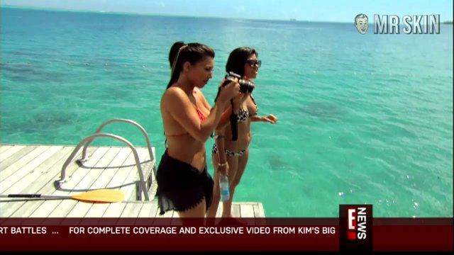 Sexiest Kim Kardashian Scene in Keeping Up with the Kardashians. Bikini, butt, sexy. 226231