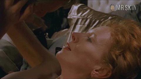 Alison Whyte Nude as Lauren. Breasts, butt, right breast. 219974