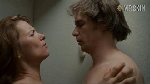 Alice Barrett Naked as Lanky Woman on Airplane. Breasts. 215625
