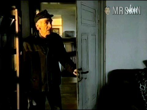 Despina Pajanou Nude as Vera Laible. Butt, bush. 214742