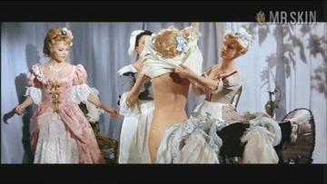 Estella Blain in Angélique and the King (1966) Sexy Breasts Butt 209541