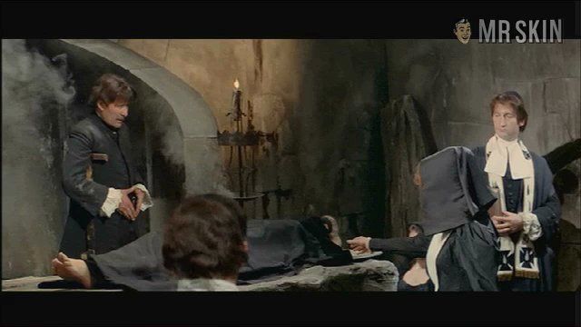 Estella Blain Nude in Angélique and the King. Breasts, Butt, sexy. 209542