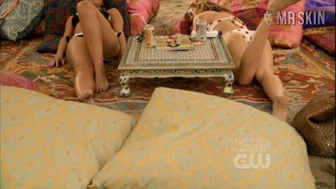 Sexiest Adrianna Duncan Scenes. Bikini, lesbian, sexy. 215248