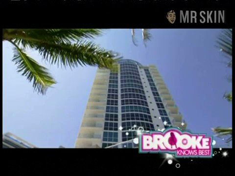 Brooke Hogan in Brooke Knows Best (2008-2009) Bikini Bikini Sexy* 214888