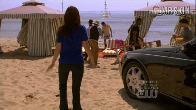 Ashley Newbrough in Privileged (2008-2009) Sexy Bikini Sexy 214985