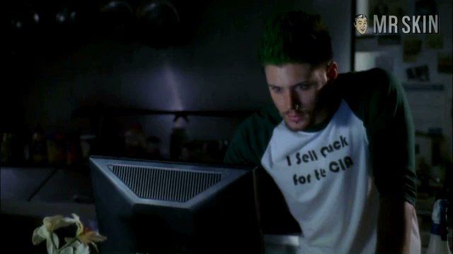 Danneel Ackles Naked in Ten Inch Hero. Breasts, butt, underwear. 210901