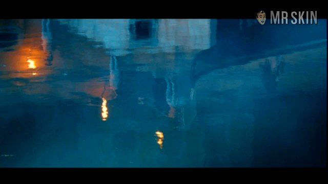 Anna Friel Naked as Elizabeth Bathory. Breasts, Butt. 230067