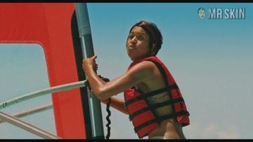 Kali Hawk in Couples Retreat (2009) Bikini Bikini Sexy 218560