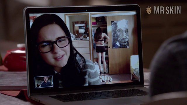 Lauren Gaw in Modern Family (2009-2020) Sexy Underwear Sexy Underwear 246259