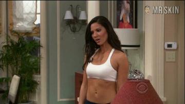 Olivia Munn in Accidentally on Purpose (2009-2010) Underwear Sexy Underwear 220968