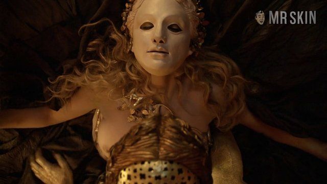 Nudes of Ilithyia from Spartacus. Breasts, Butt, bush, full frontal. 220626