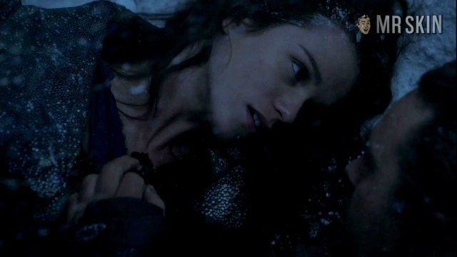 Gwendoline Taylor Naked in Spartacus. Breasts, butt, lesbian. 233239