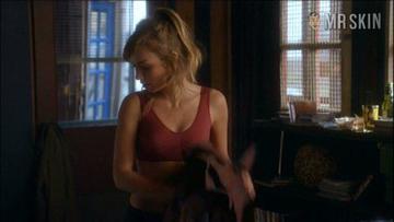Brittney Irvin in Life Unexpected (2010) Sexy Sexy 219908
