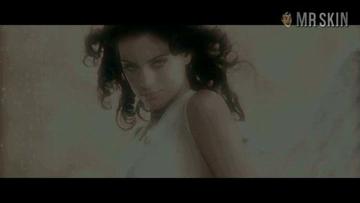 Julia Voth in Bitch Slap (2009) Bikini Bikini Sexy 218227