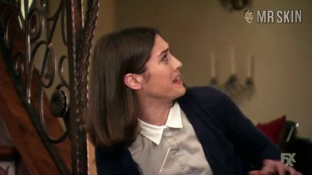 Sexiest Scenes of Candy from The League. Sexy. 239333