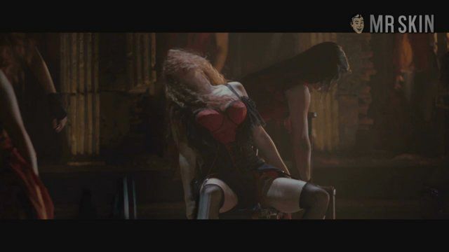 Hottest Fergie Scene in Nine. Sexy, underwear. 219512