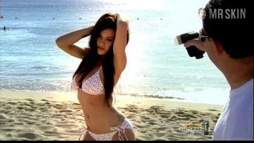 Alexis Arlington, Tess Arlington in Pretty Wild (2010) Bikini Bikini Butt 221060