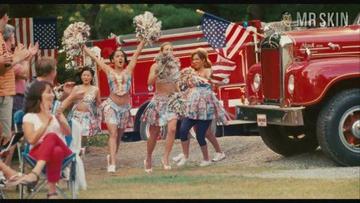 Salma Hayek, Maria Bello, Jamie Chung, Madison Riley in Grown Ups (2010) Sexy Bikini Bikini Sexy 221708