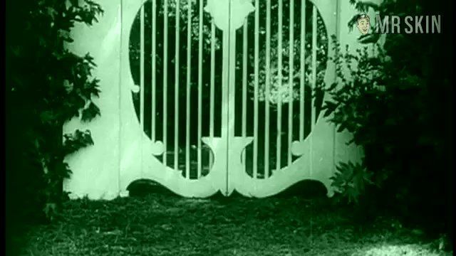 Margaret Edwards in Hypocrites (1915) Full Nudity Breasts Bush 226434