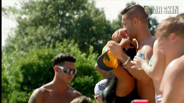 Jersey Shore's Sexiest Scenes with Nicole Snooki Polizzi. Bikini, lesbian, sexy. 222204
