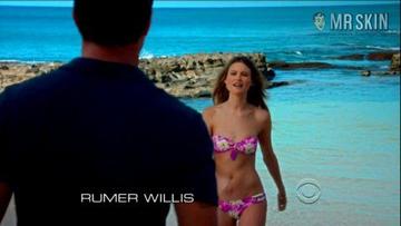 Behati Prinsloo in Hawaii Five-0 (2010-2020) Bikini Bikini 231775