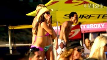 Grace Park in Hawaii Five-0 (2010-2020) Bikini Bikini Sexy 223116