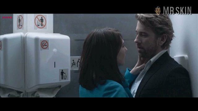 Carice van Houten Nude in The Happy Housewife. Breasts, butt, right breast. 222988