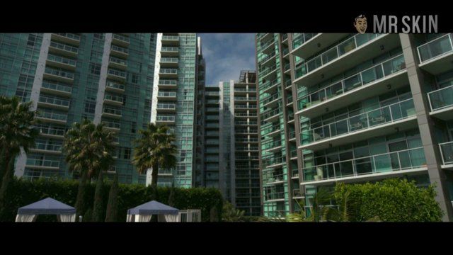 Brittany Daniel, Scottie Thompson, Crystal Reed in Skyline (2010) Bikini Bikini Underwear 223250