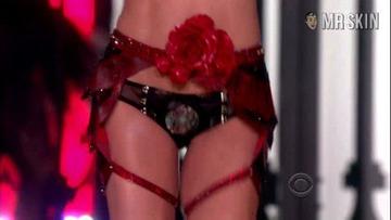 Adriana Lima in The Victoria's Secret Fashion Show 2010 (2010) Underwear Underwear 223420