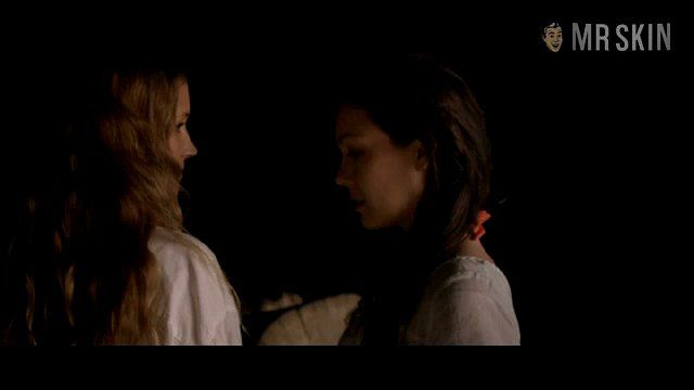 Tereza Srbová, Anna Skellern in Siren (2010) Butt Bikini Butt 224407