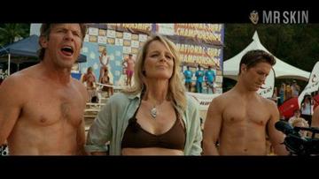 Helen Hunt in Soul Surfer (2011) Bikini Bikini Sexy 224701