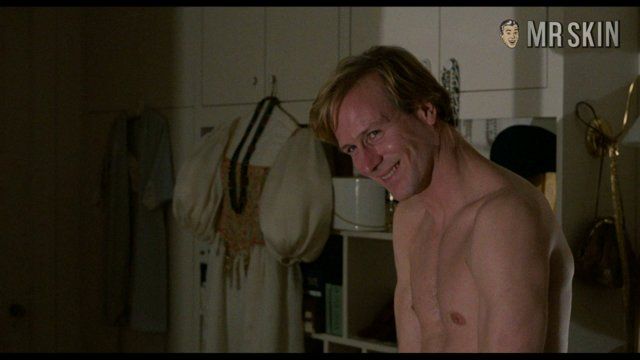 Lois Chiles Nude as Jennifer Mack. Left Nipslip, breasts, sexy. 225278