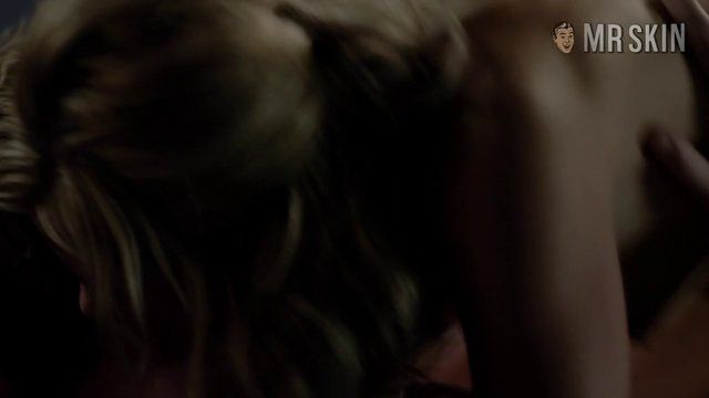 Libra from Femme Fatales Naked. Breasts, bush, butt. 233333
