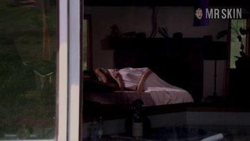 Jillian Murray in Cougar Hunting (2011) Underwear Bikini Lesbian 226437