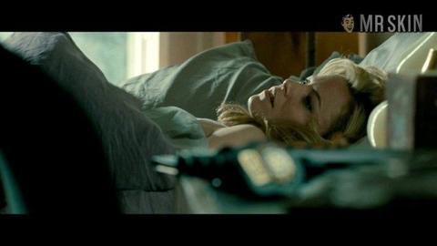 Sexiest Elizabeth Banks Scene in Man on a Ledge. Sexy. 227743