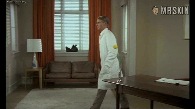 Anne Grete Nissen Nude as Lillian - the teenager. Full Nudity, breasts. 228044