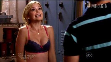Dreama Walker in Don't Trust the B---- in Apartment 23 (2012) Underwear Underwear 231419