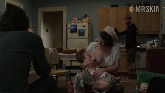 Nudes of Caroline Sackler from Girls. Breasts, bush, butt. 249060