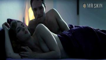 Louise Bourgoin in L' amour dure trois ans (2012) Breasts Breasts 229560