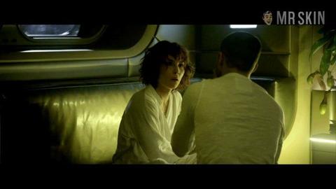 Noomi Rapace Naked in Prometheus. Right Nipslip, breasts, sexy. 231031