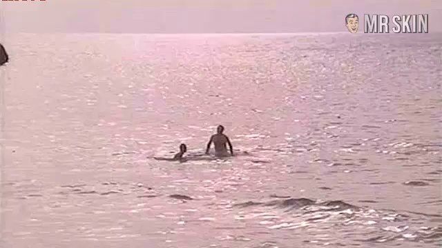 Carin Mcdonald in È arrivato mio fratello (1985) Full Nudity Full Nudity Sexy 229619