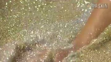 Nayrok Badu in The First Time Ever I Saw Your Face (featuring Erykah Badu) (2012) Breasts Butt Breasts Bush 229622