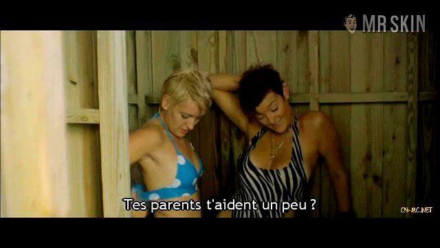 Lydia Hyslop, Melodie Sisk in Vacation! (2010) Breasts Sexy Lesbian Bikini Breasts 229751