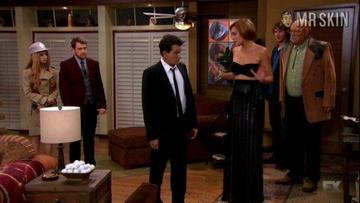 Lindsay Lohan in Anger Management (2012-2014) Underwear Sexy Underwear 233584