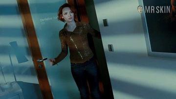 Rachel McAdams, Noomi Rapace in Passion (2012) Sexy Lesbian Breasts Left Nipslip 230502