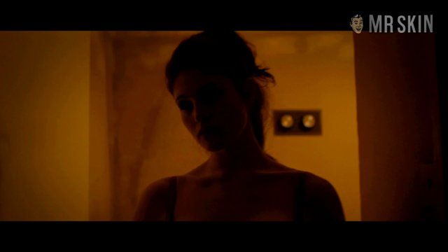 Sexiest Scenes of Clara Webb from Byzantium. Sexy, breasts, nipslip. 230693