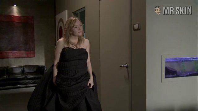 Fern Sutherland in The Almighty Johnsons (2011-2013) Butt Breasts Butt 239663