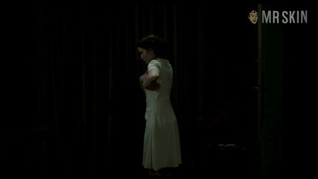 Hottest Léa (Elise) Scenes. Underwear. 233013