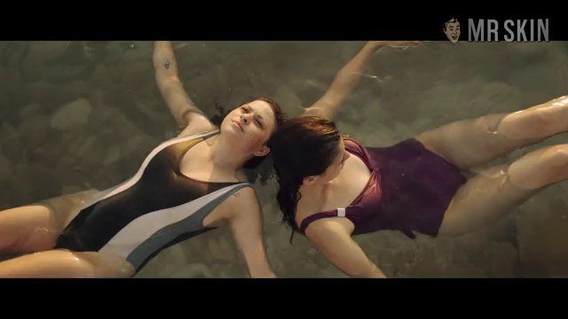 Hottest Alia Shawkat Scene in May in the Summer. Bikini, sexy. 232322